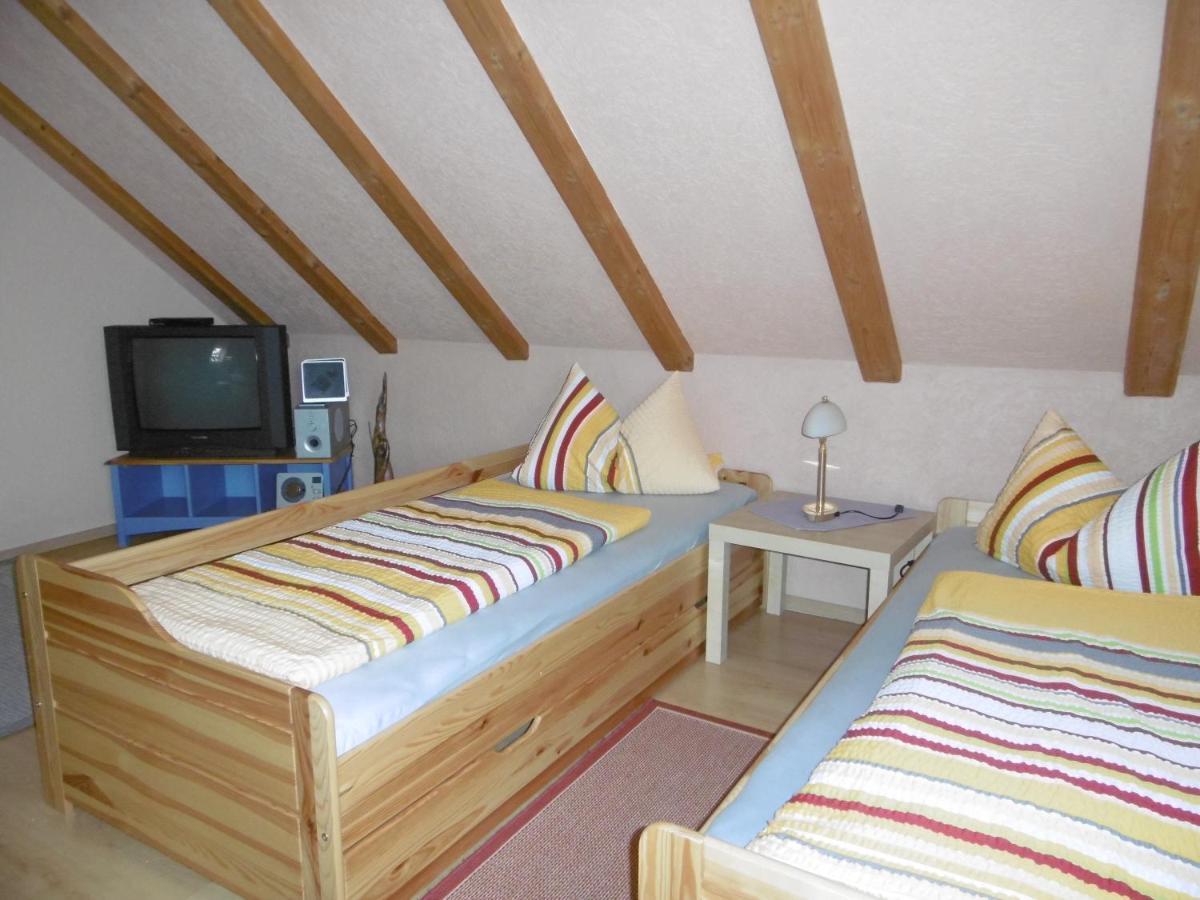 Ferienwohnungen Moritz Riechheim ภายนอก รูปภาพ