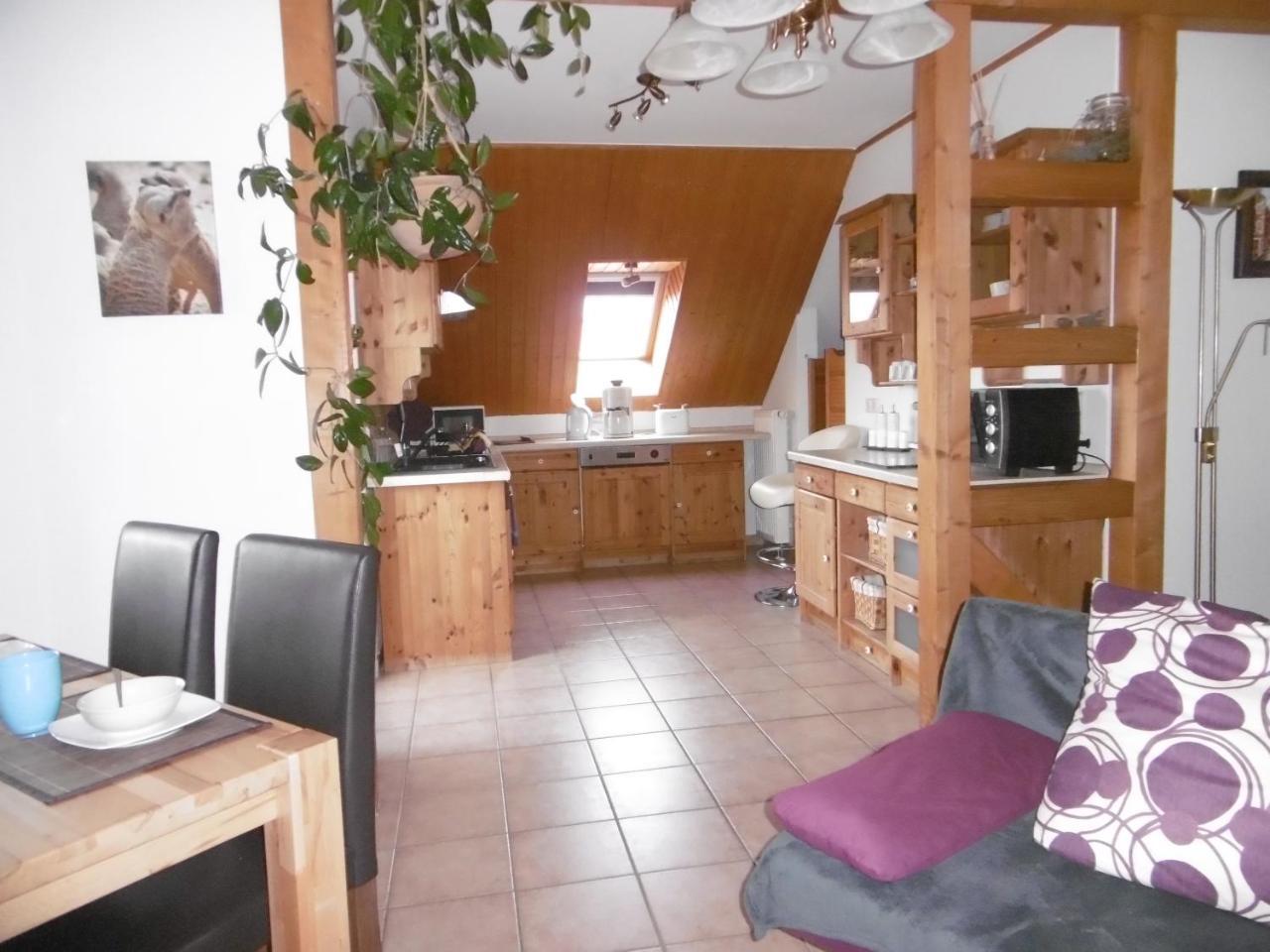Ferienwohnungen Moritz Riechheim ภายนอก รูปภาพ
